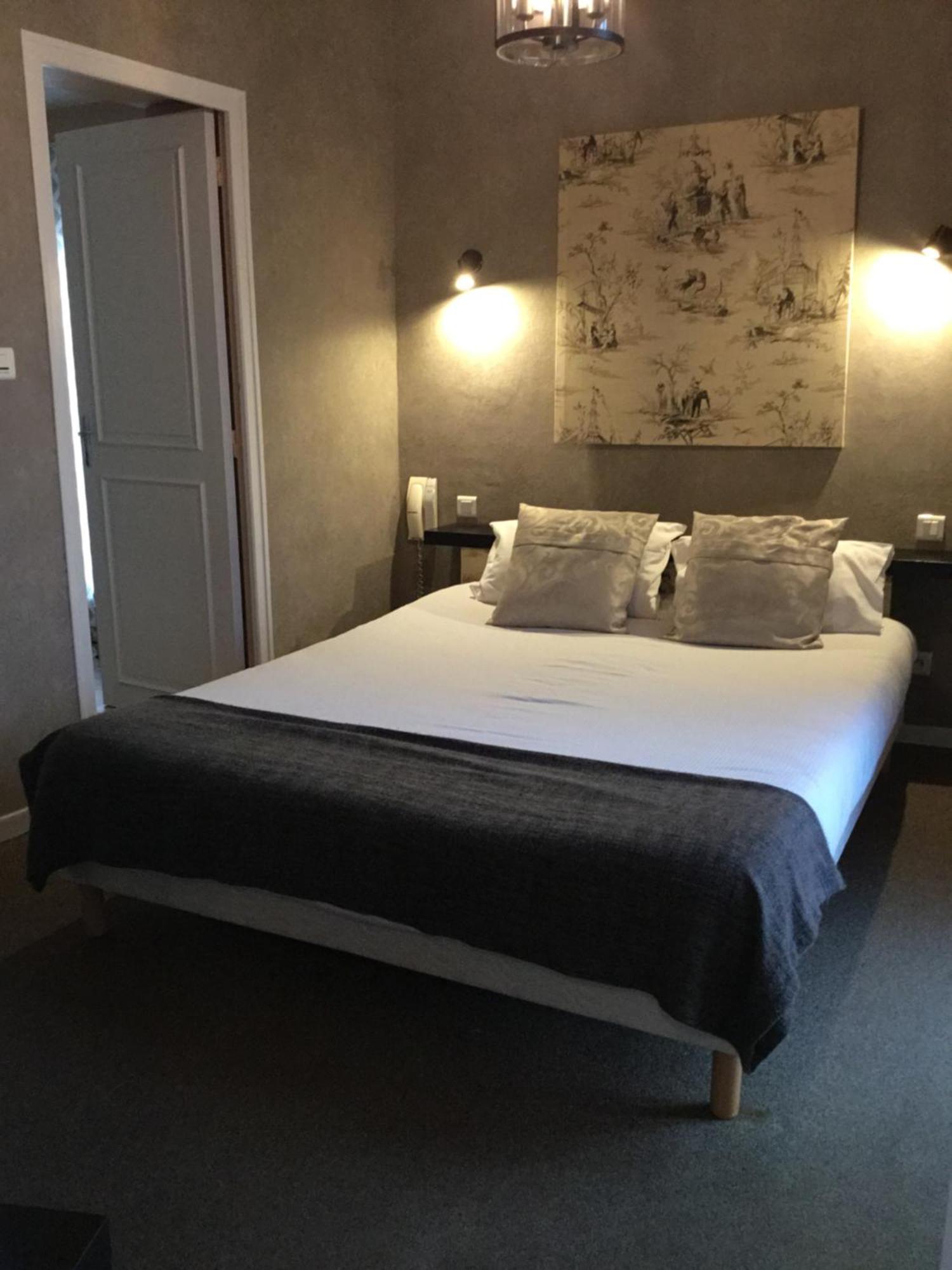 Hotel Le Pont Napoleon La Celle-sous-Gouzon Eksteriør billede