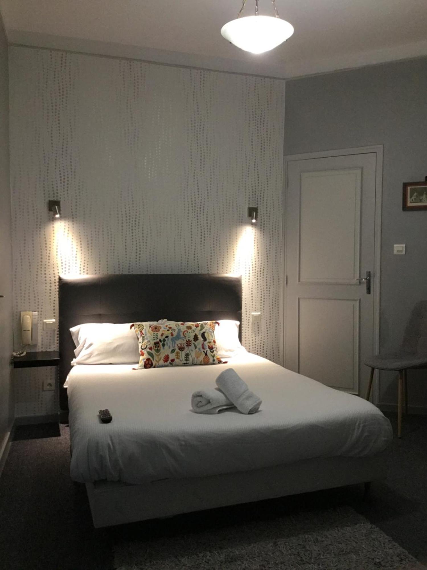 Hotel Le Pont Napoleon La Celle-sous-Gouzon Eksteriør billede